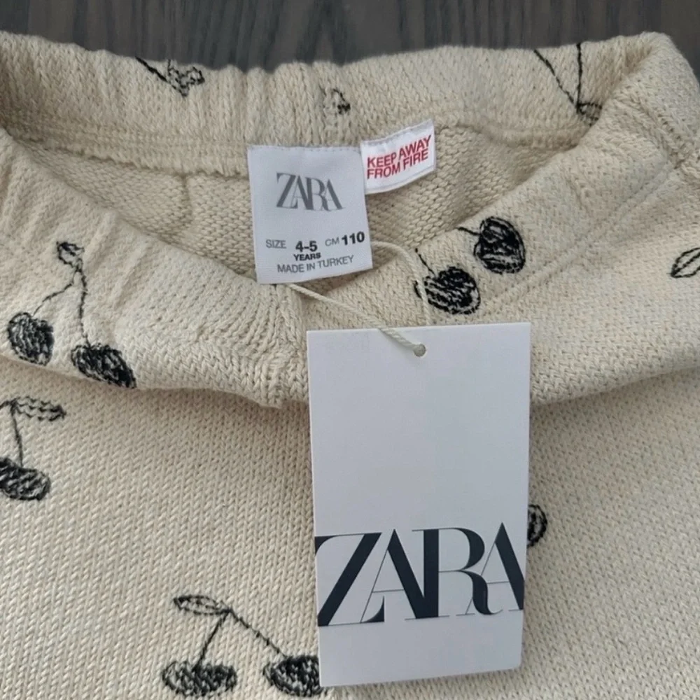 ZARA TODDLER GIRL CHERRY SWEATSHIRT & SHORTS